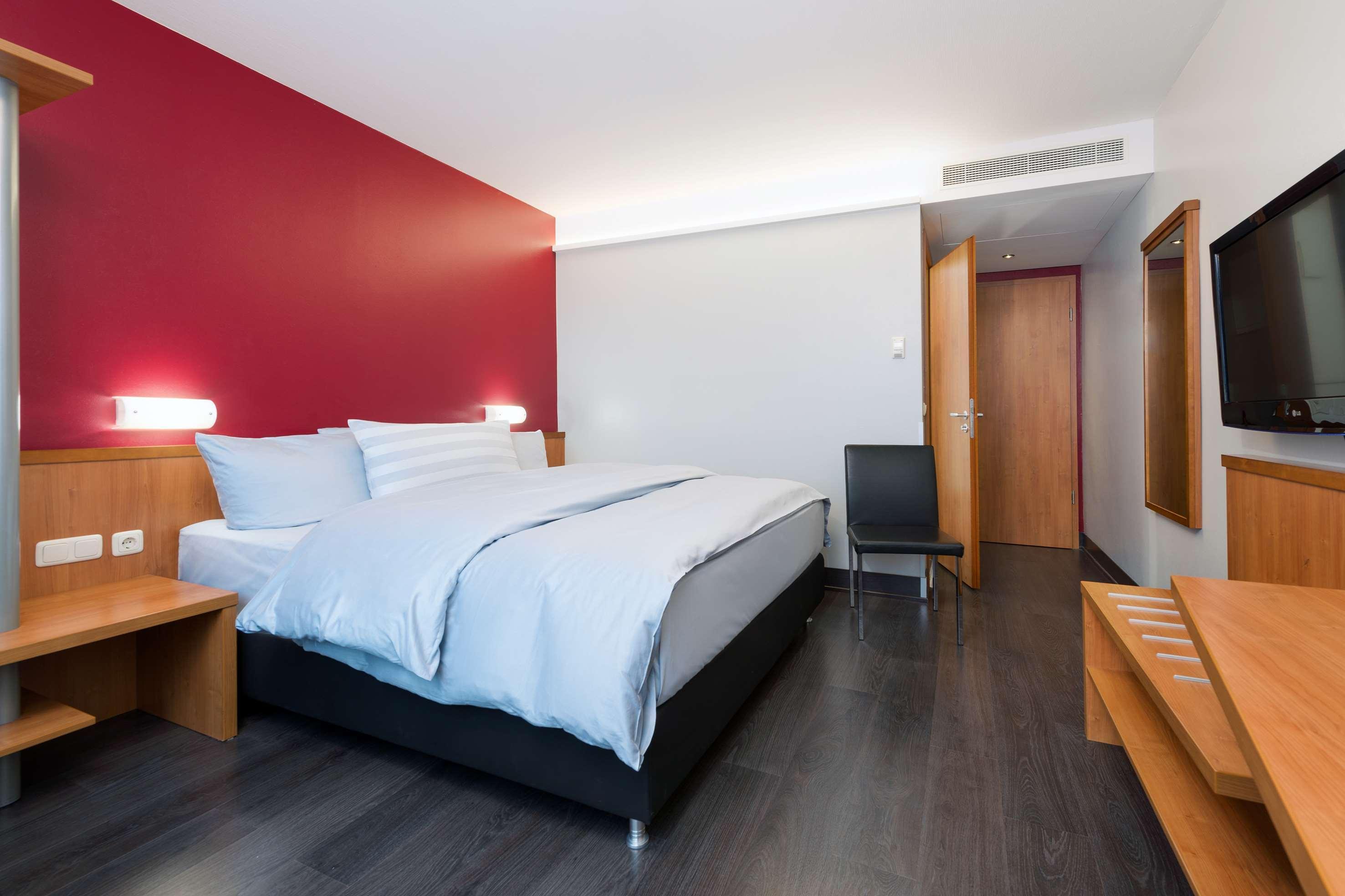 Hotel Wolfsburg Centrum, Affiliated By Melia מראה חיצוני תמונה