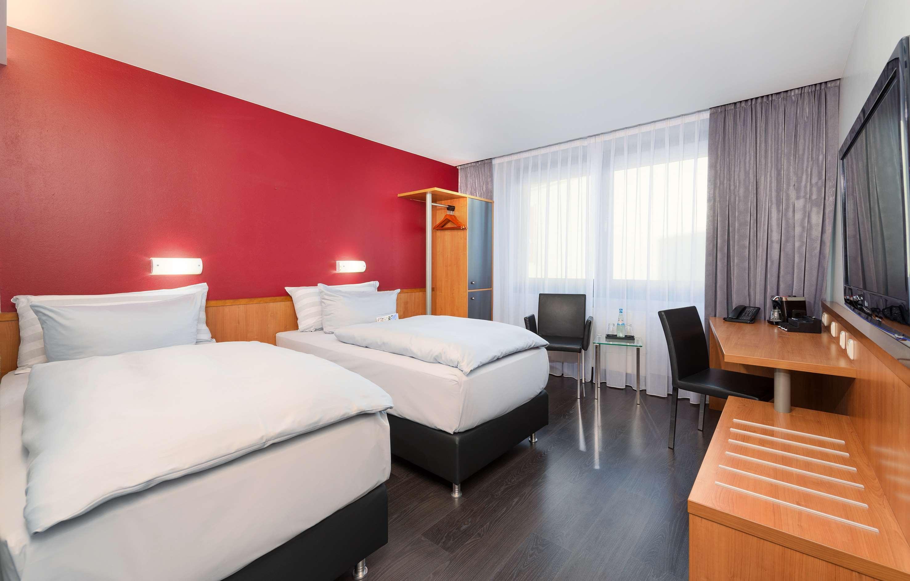 Hotel Wolfsburg Centrum, Affiliated By Melia מראה חיצוני תמונה